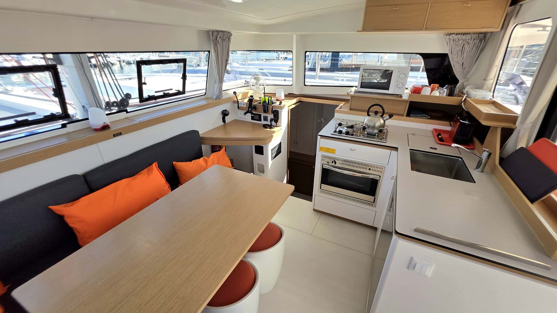 EXCESS 11 - M vue 4