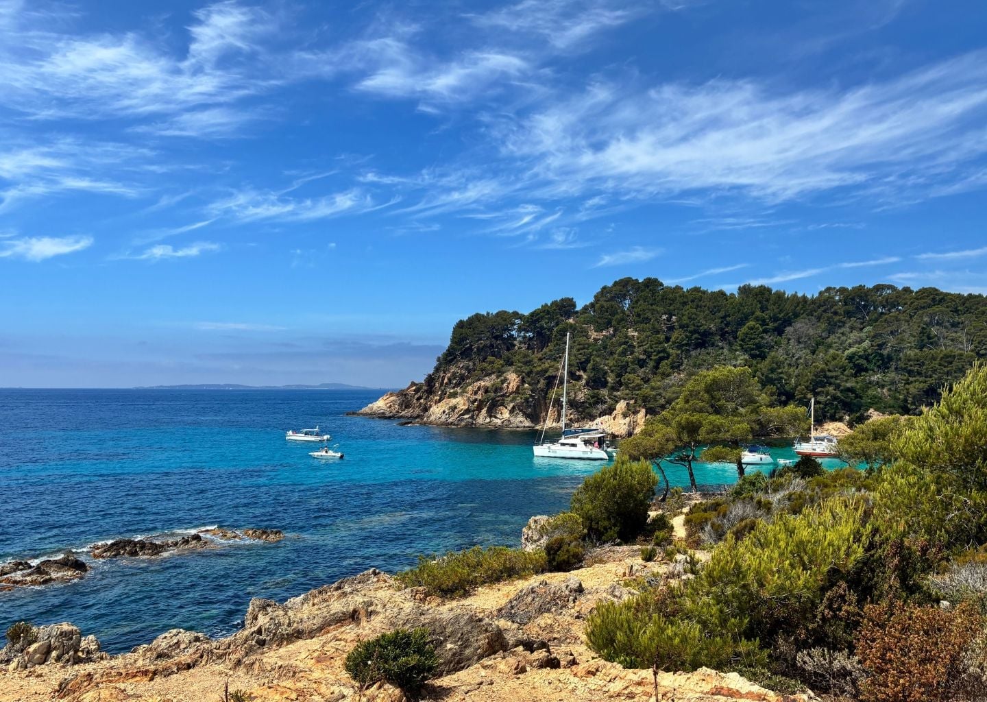 Peut-on vraiment aller à Porquerolles en bateau sans permis.jpg